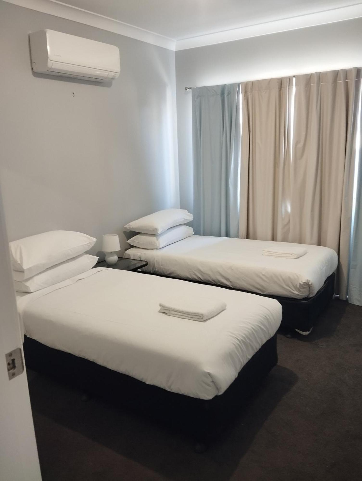 Across Country Motor Inn Dubbo Extérieur photo